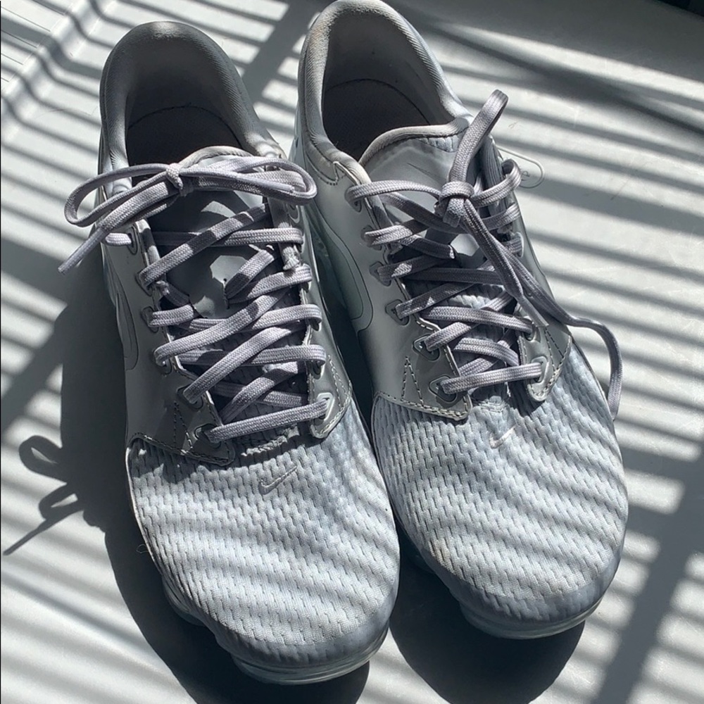 Nike Air Vapor Max. Wolf Gray Size 8.5